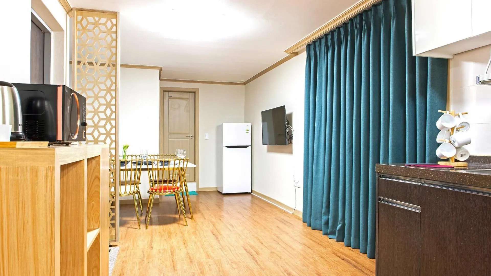 House Mori 701 Apartment Seoul